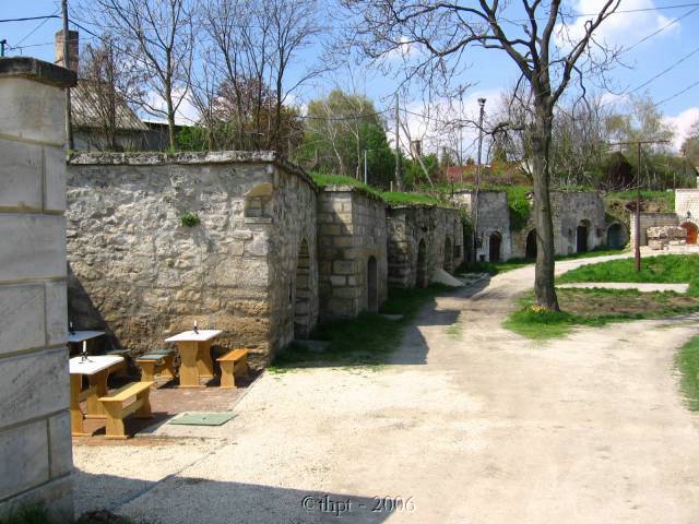 et0405.jpg