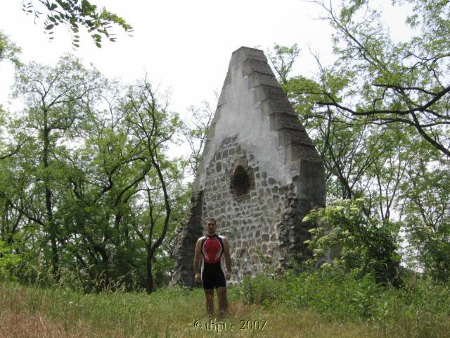 et0705.jpg
