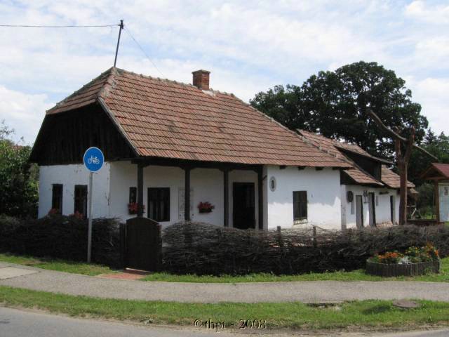 kt04112.jpg