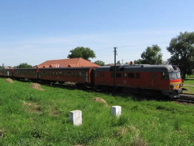 et12116.jpg