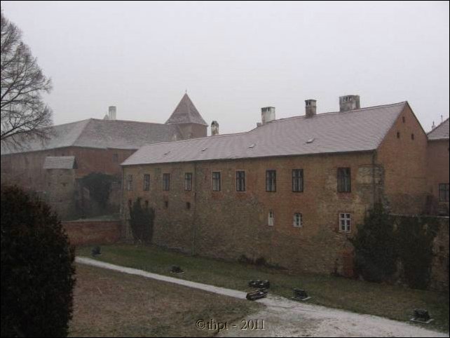 egt0112.jpg