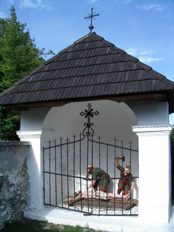 magyarpolany07.jpg
